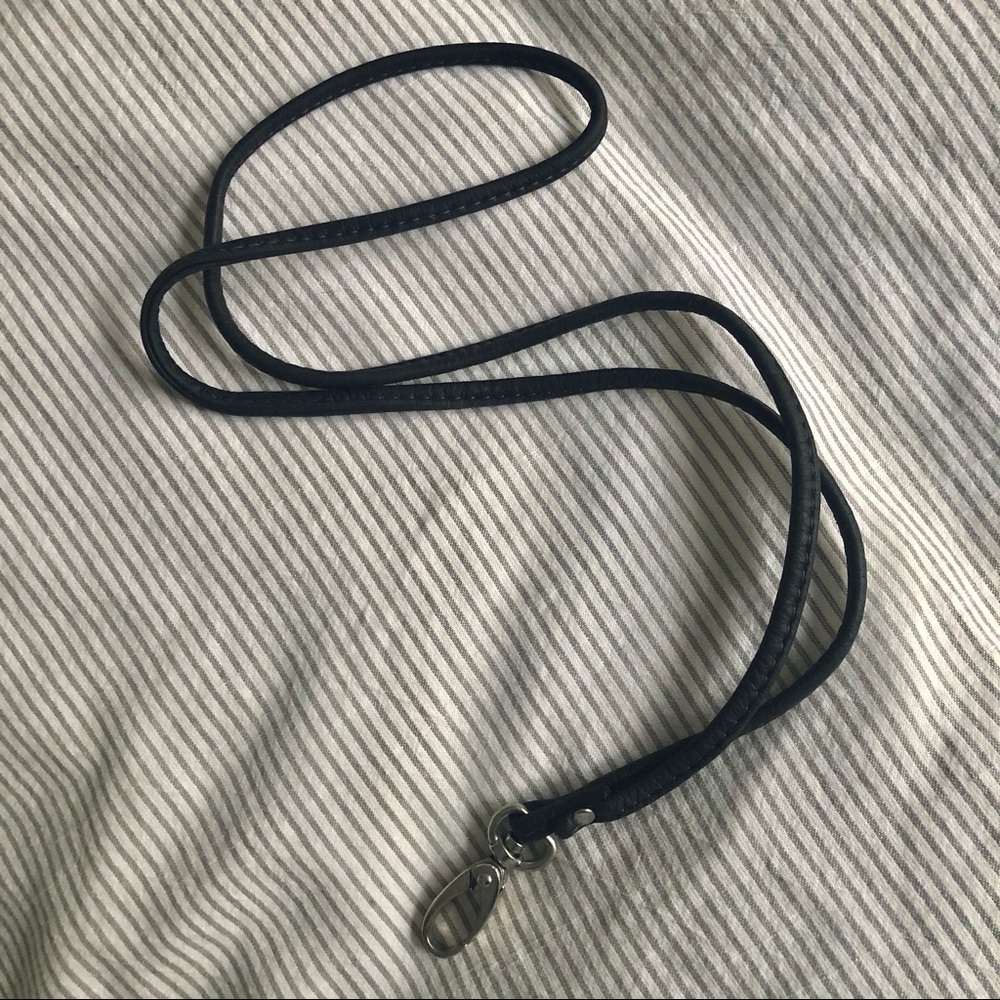 🤍leather lanyard🤍